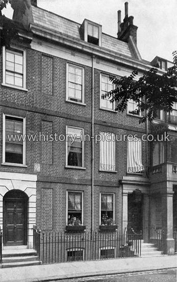 Carlyle's House, Cheyne Row, Chelsea, London. c.1890's.